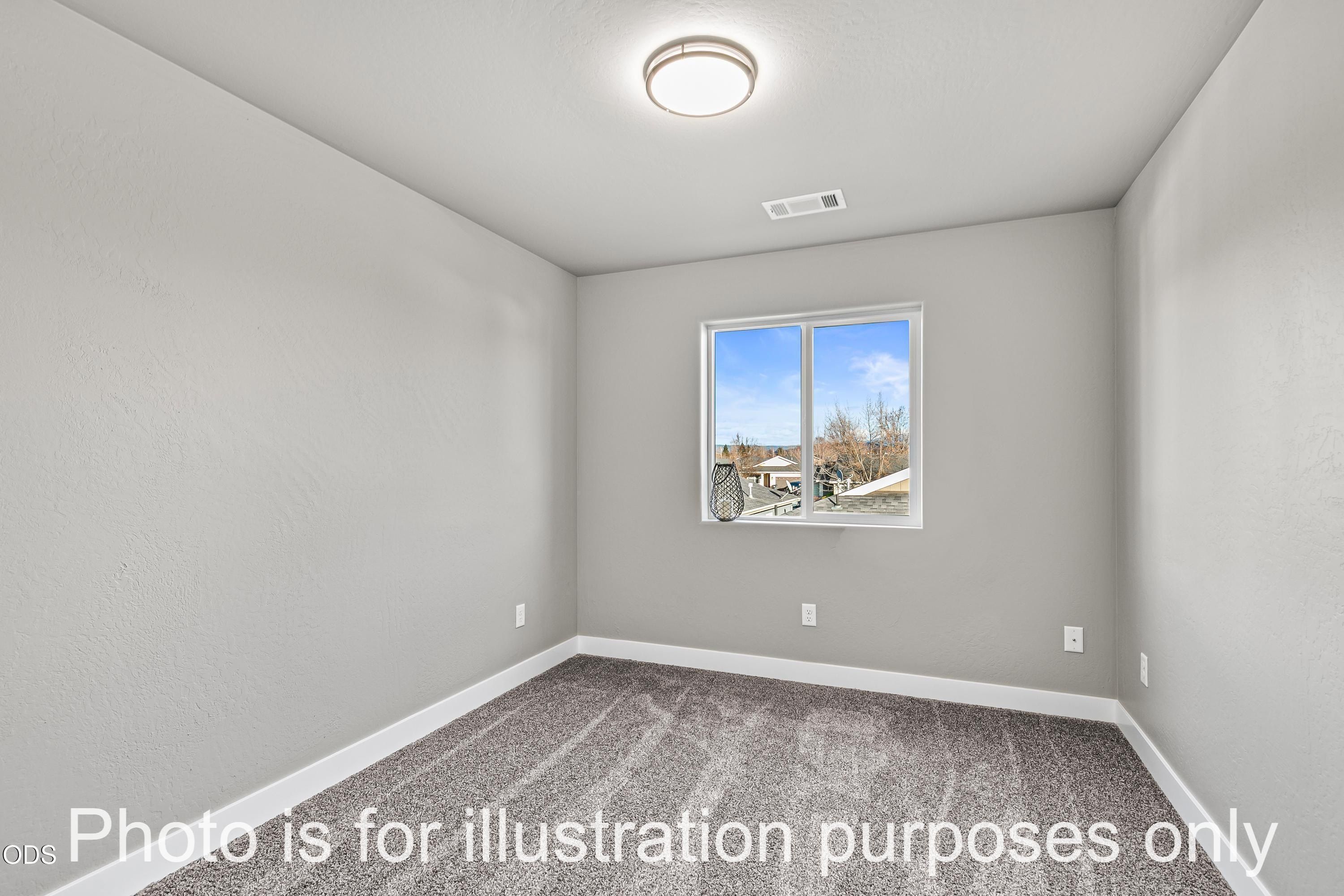 7402 Denman Court. Medford, OR 97503