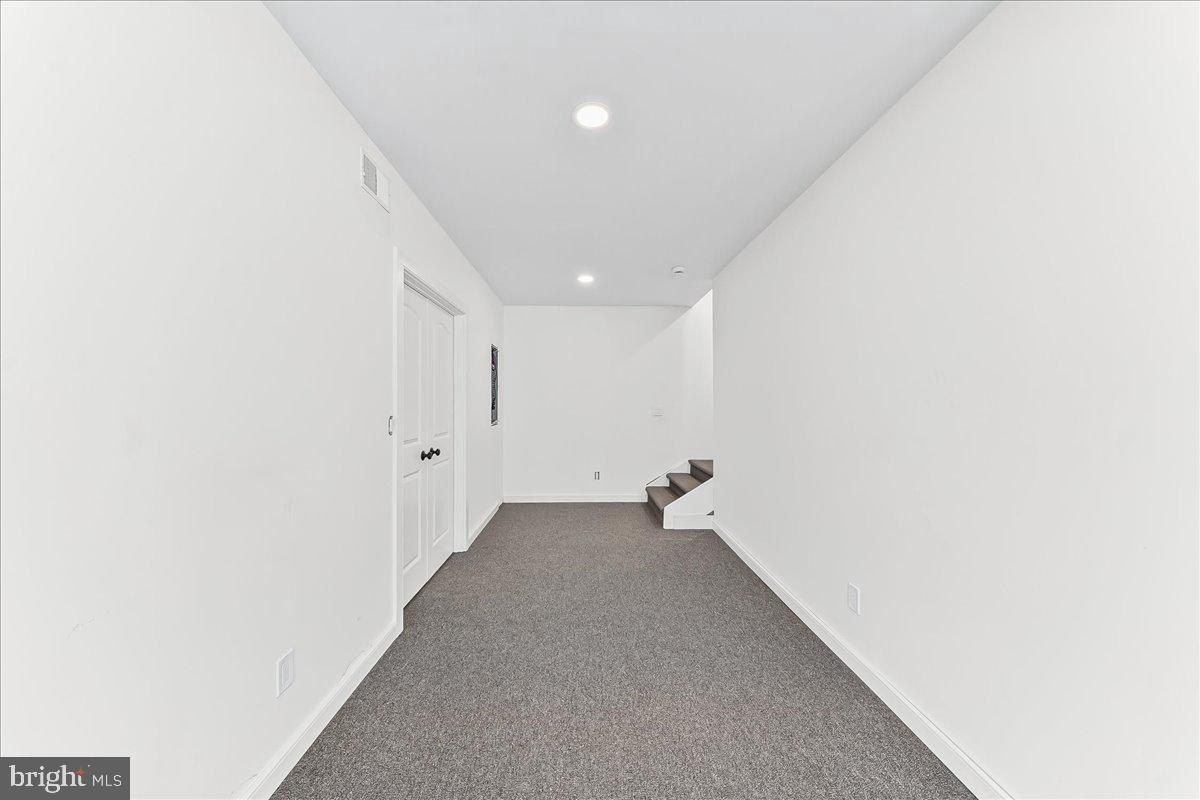 244 W Summit Avenue. West Grove, PA 19390