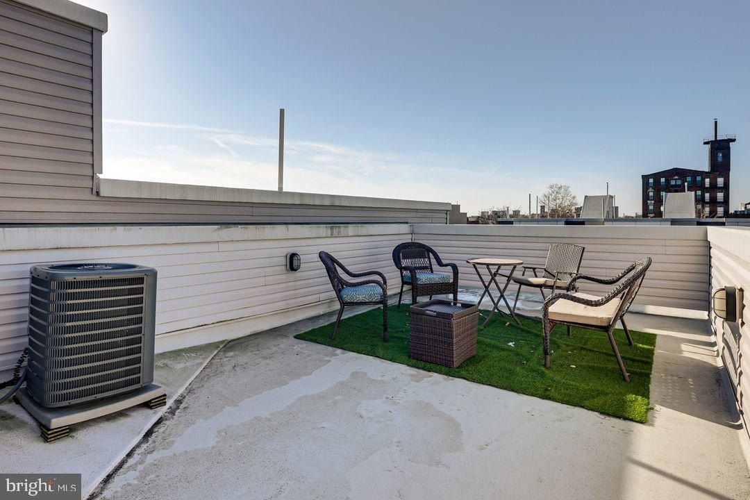 2545 N Howard Street. Philadelphia, PA 19133