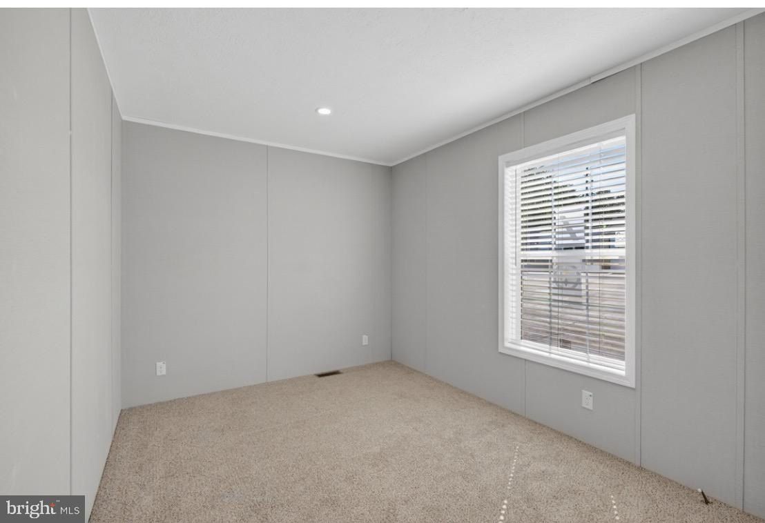 3571 Iris Avenue. Feasterville Trevose, PA 19053