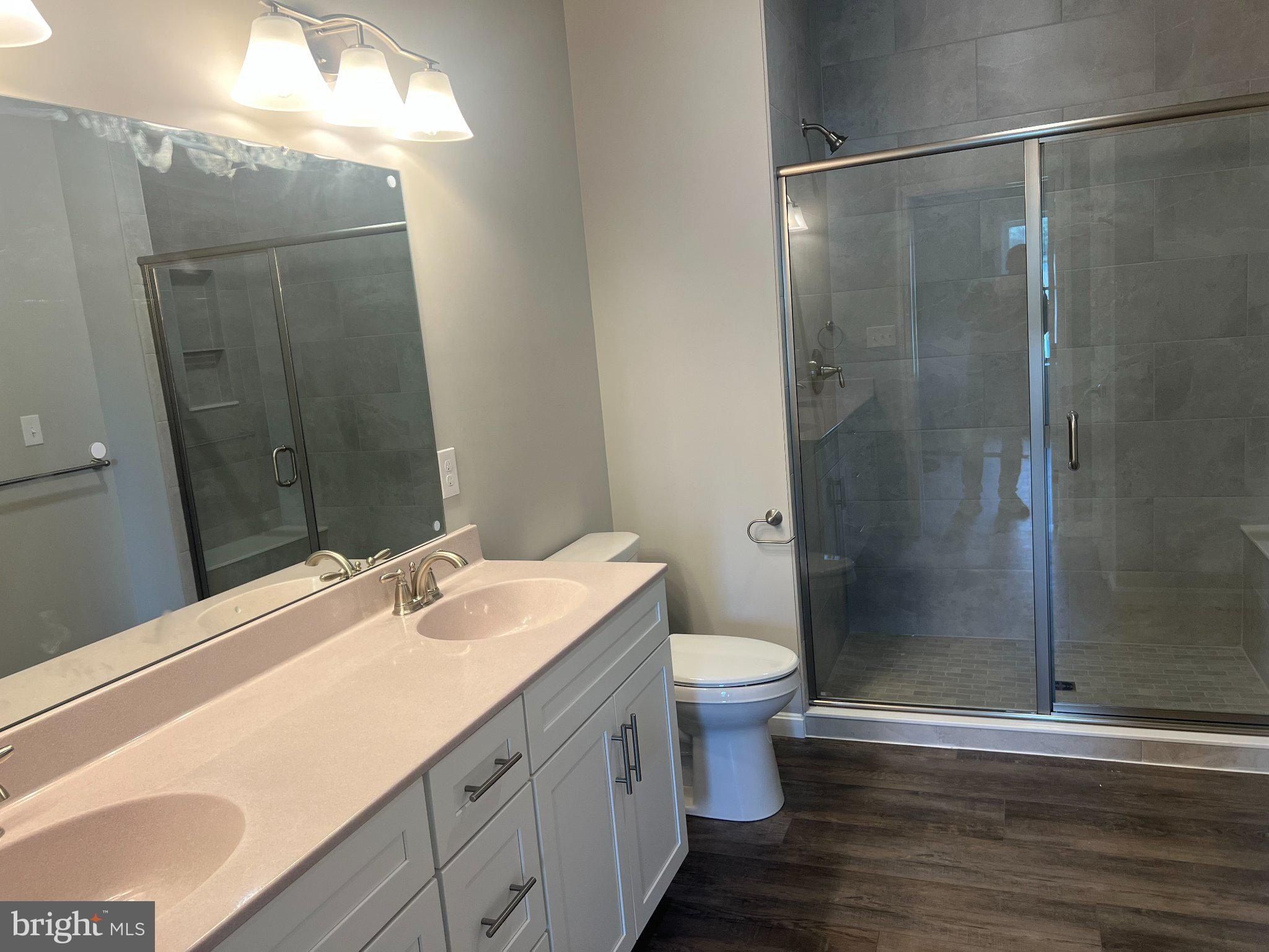 320 Ridgefield Drive. Elizabethtown, PA 17022