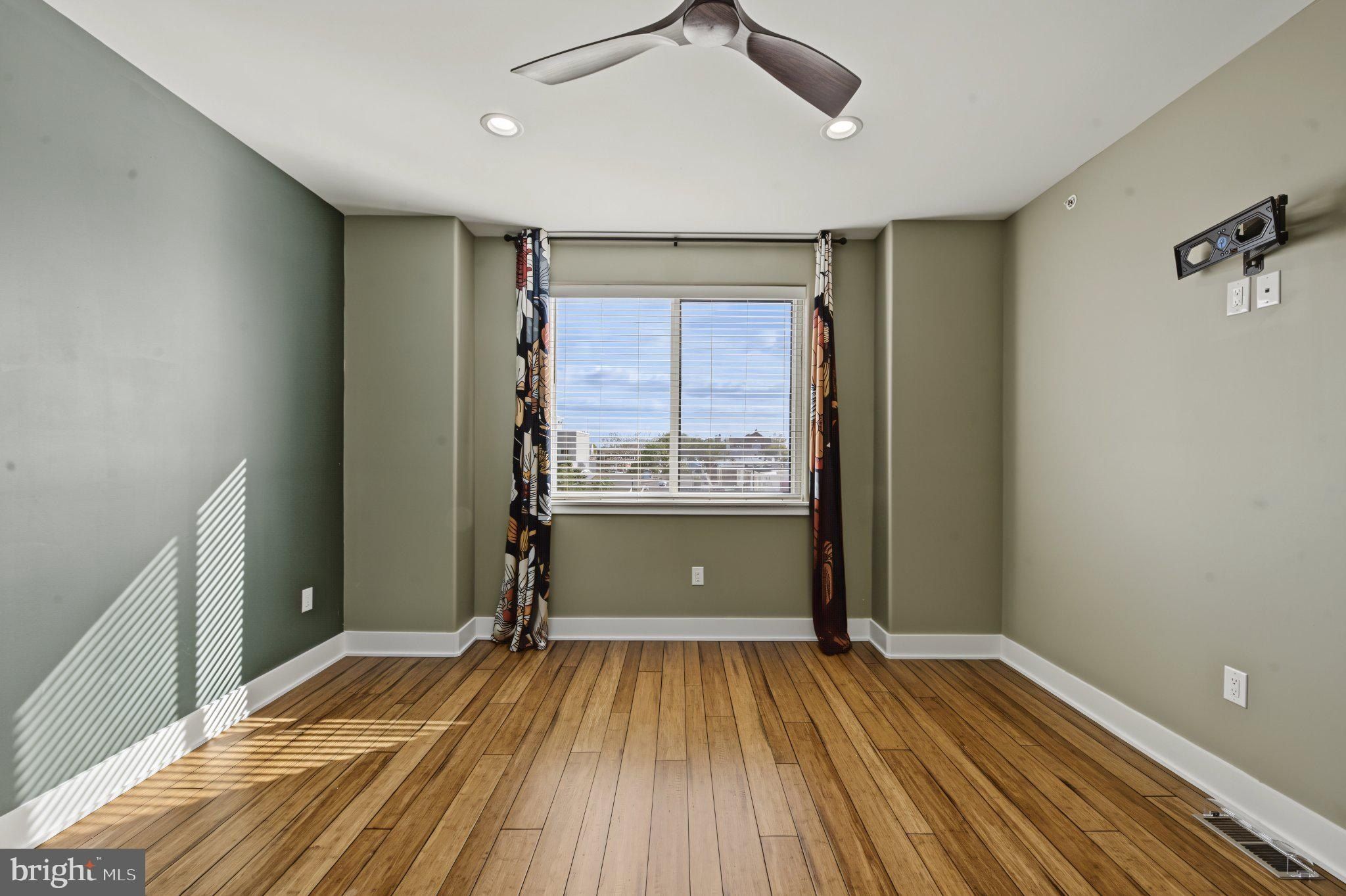 2061 Mcclellan Street. Philadelphia, PA 19145