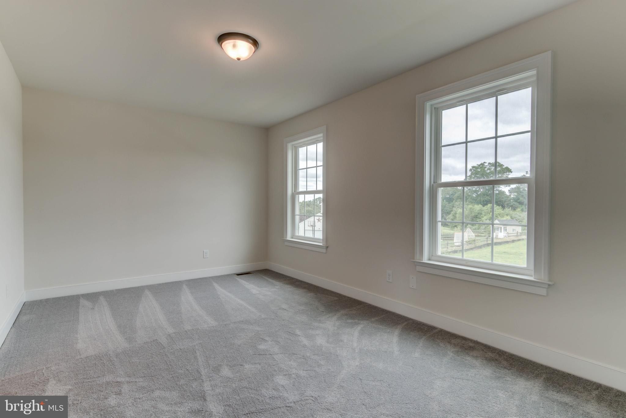 110110310 Abingdon Circle. Oxford, PA 19363