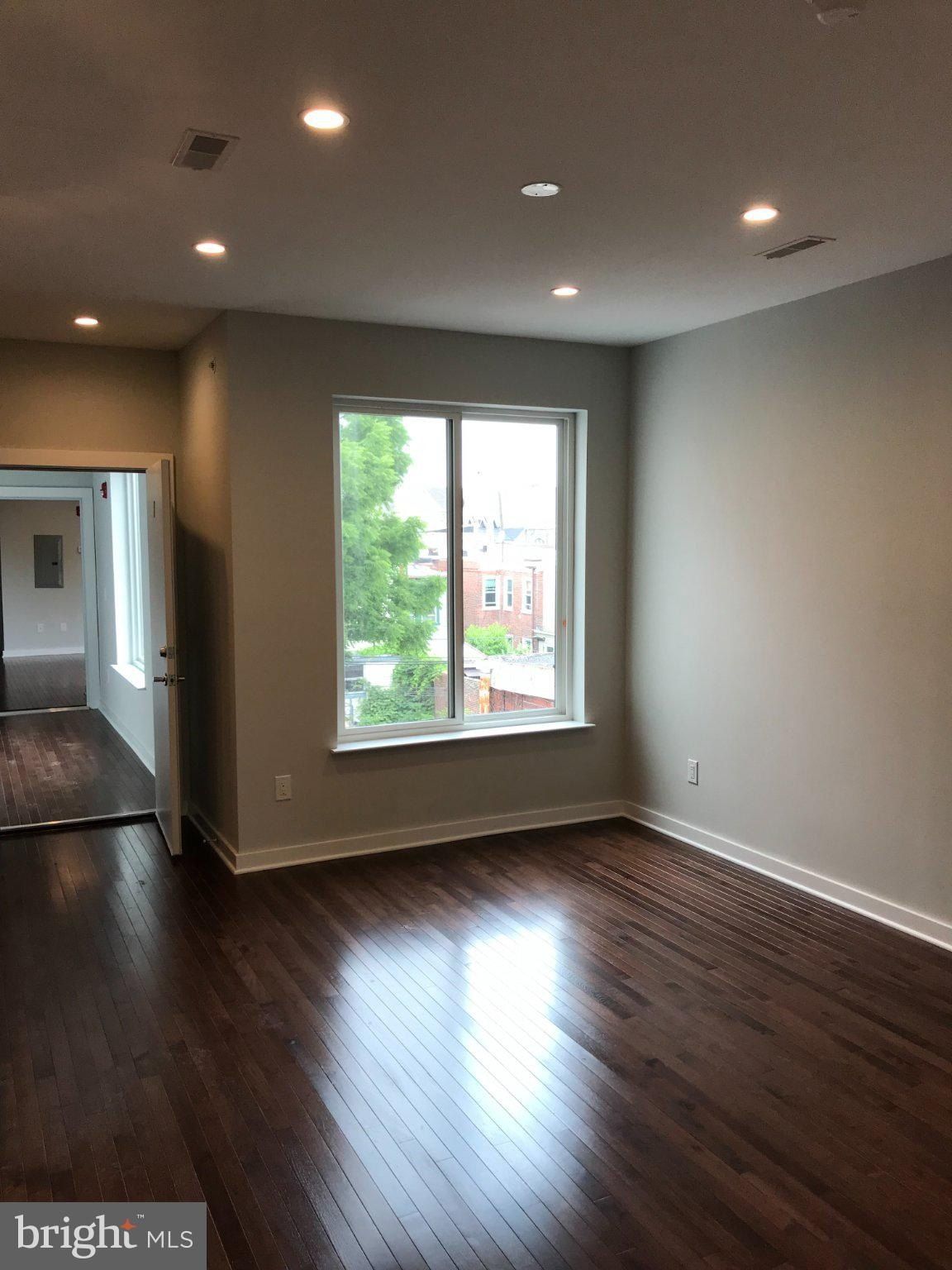 5021 Pentridge Street. Philadelphia, PA 19143