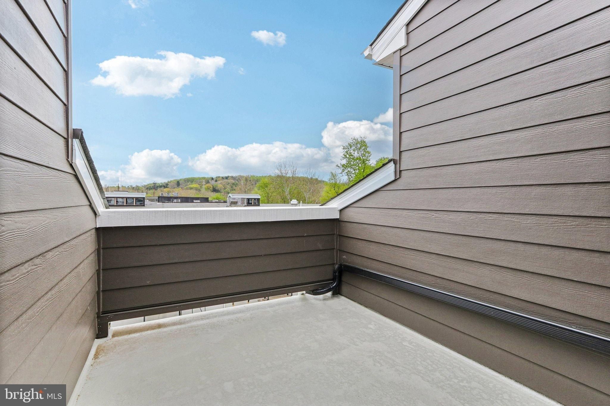 961 Riverplace Drive. Conshohocken, PA 19428