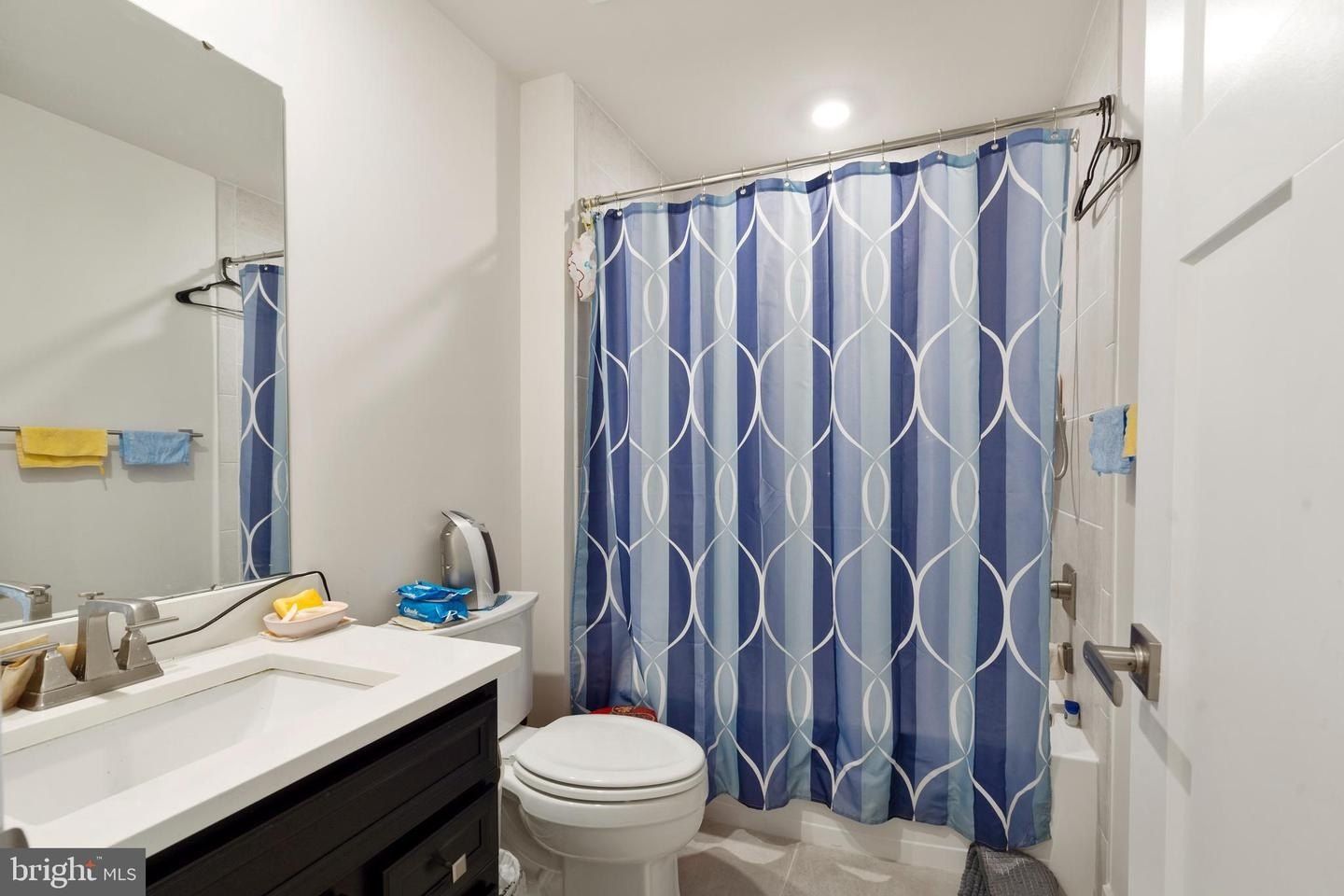 121 Kyle Sq. Media, PA 19063