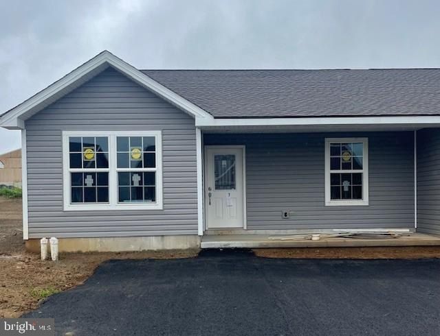 96 Pacific Avenue. Milroy, PA 17063