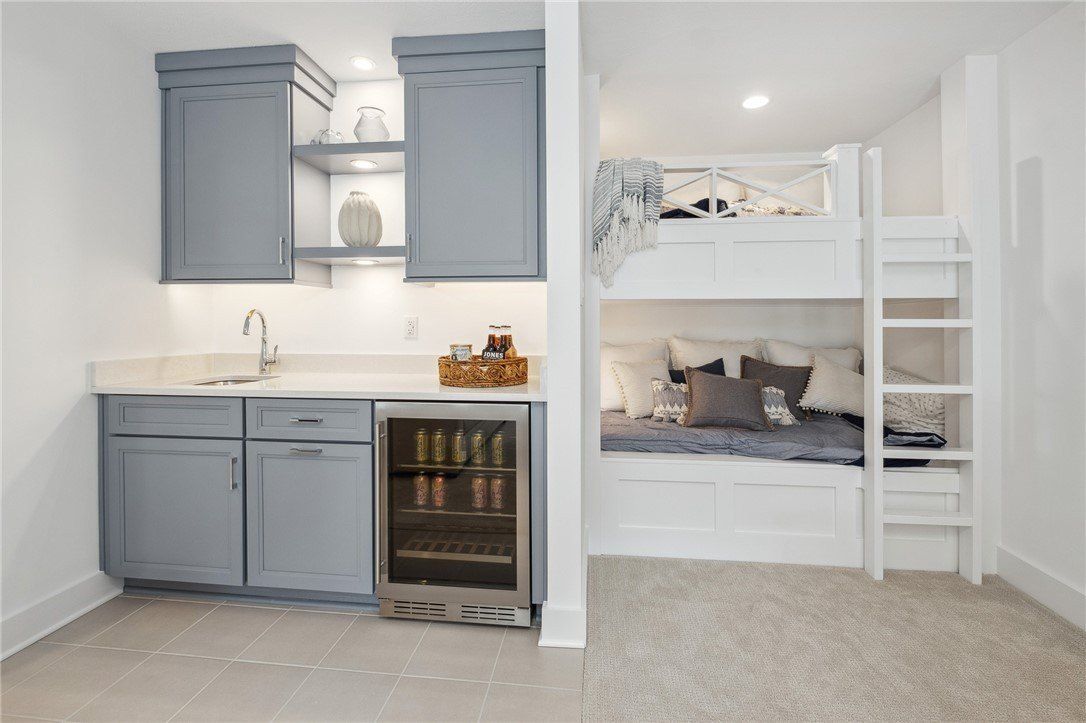 106 Dana Drive. Wexford, PA 15090