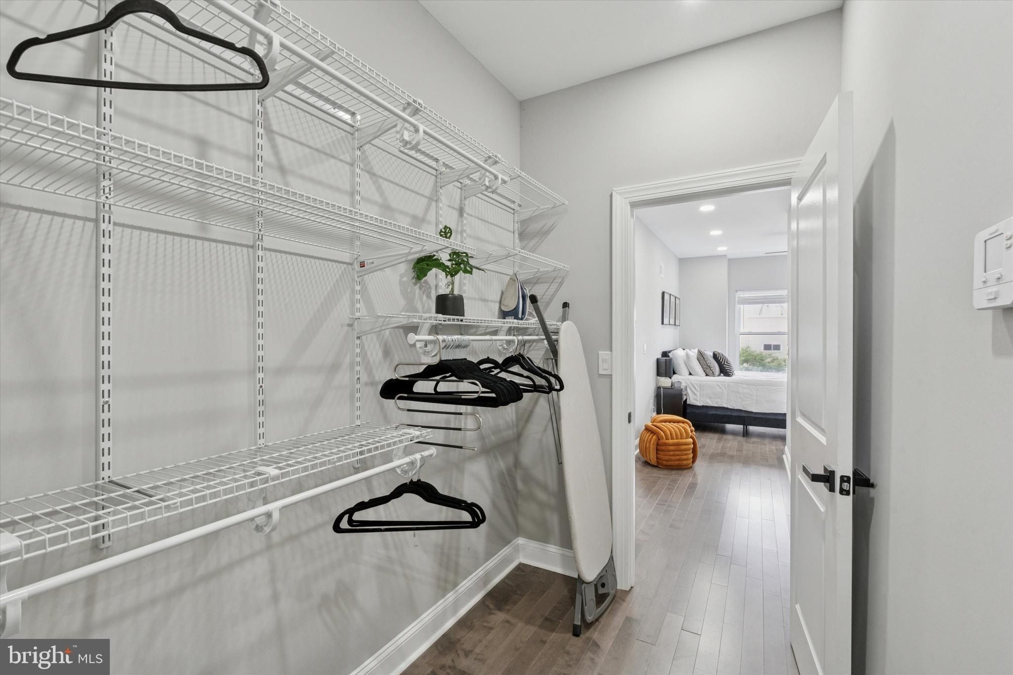 2248 Earp Street. Philadelphia, PA 19146