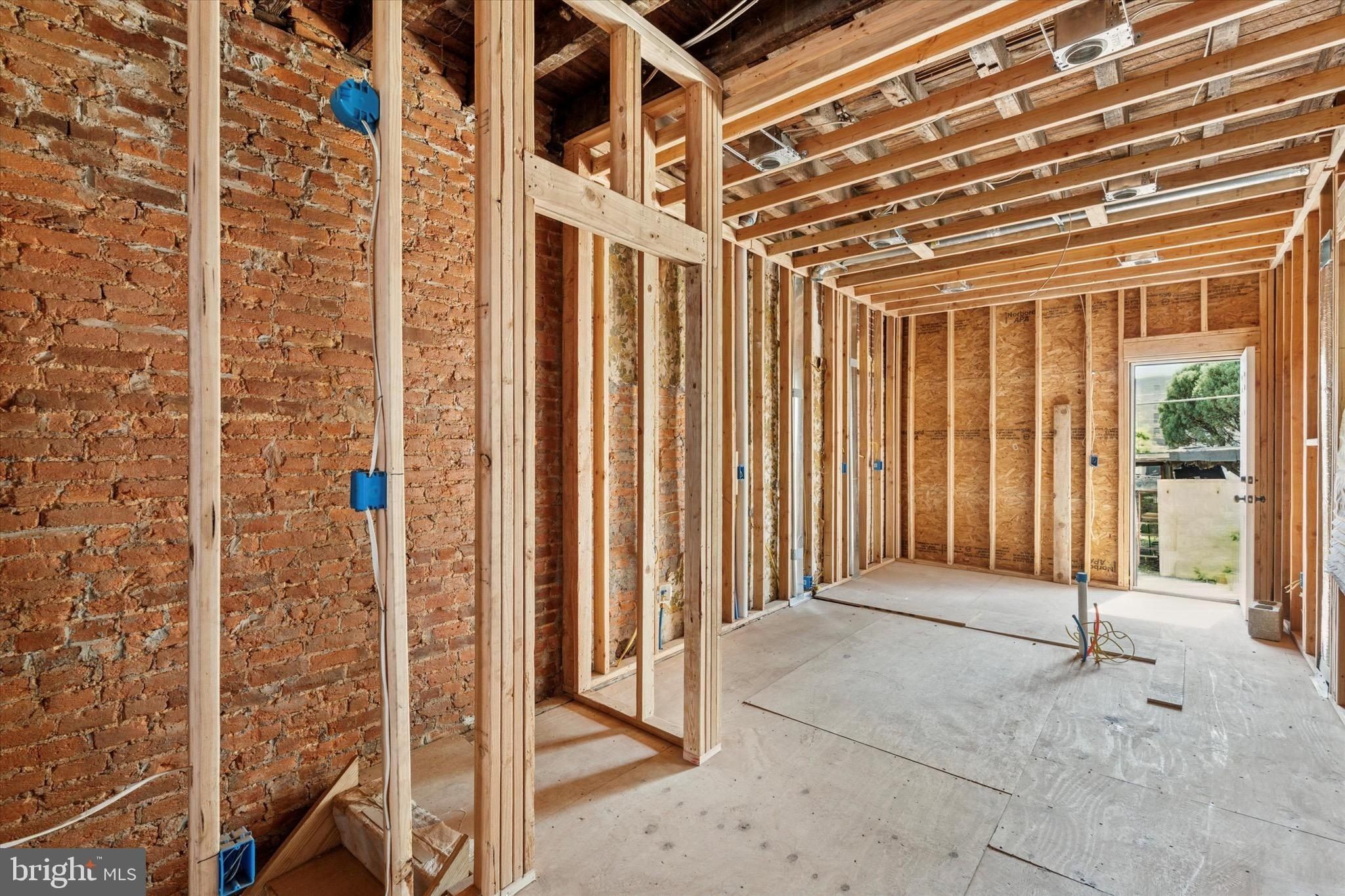 2417 N 4Th Street. Philadelphia, PA 19133