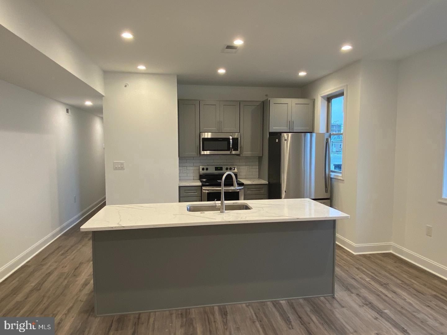 2647 Jasper Street. Philadelphia, PA 19125