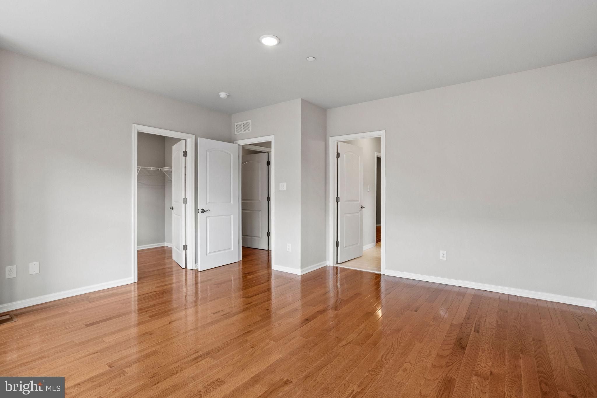 3315 Messina Way. Philadelphia, PA 19145