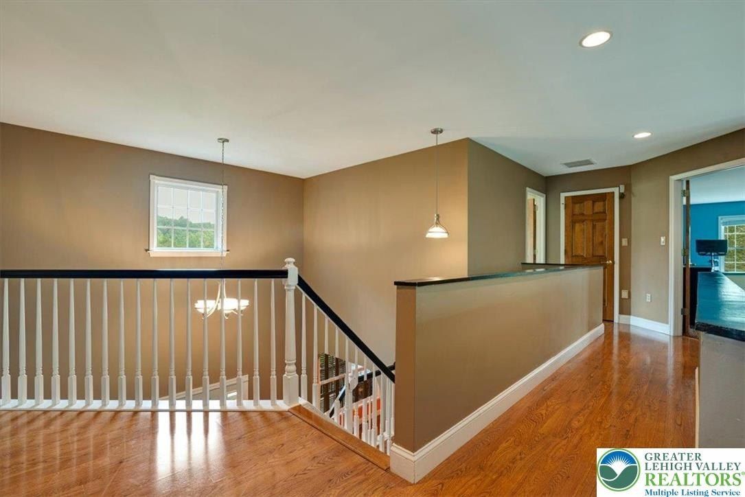 1488 Kelly Road. Stroudsburg, PA 18360