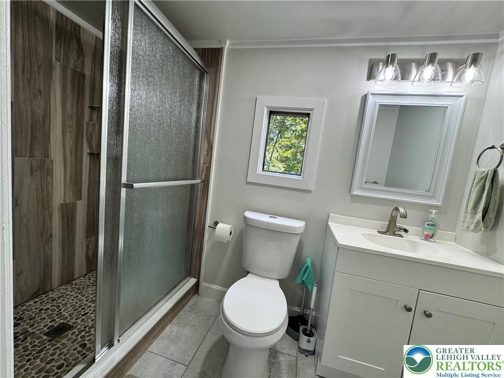 140 Green Mountain. East Stroudsburg, PA 18302