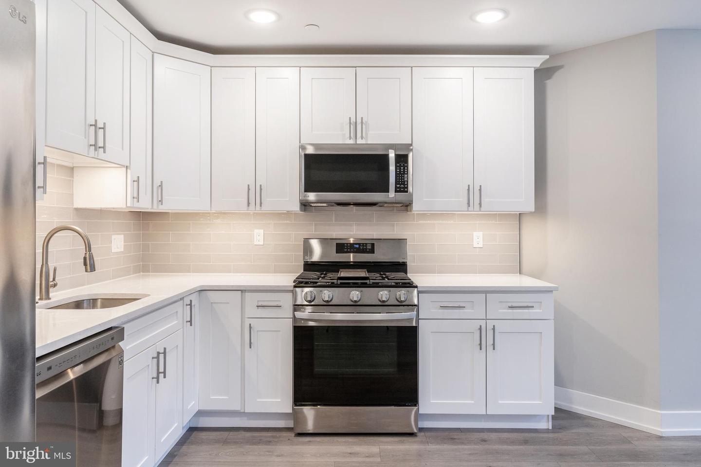 1309 S 52Nd St. Philadelphia, PA 19143