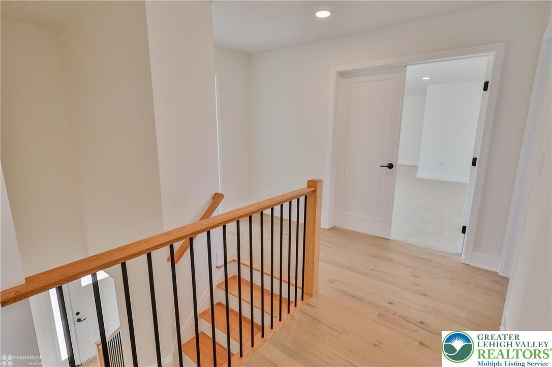 936 Emerald Valley Lane. Bangor, PA 18013