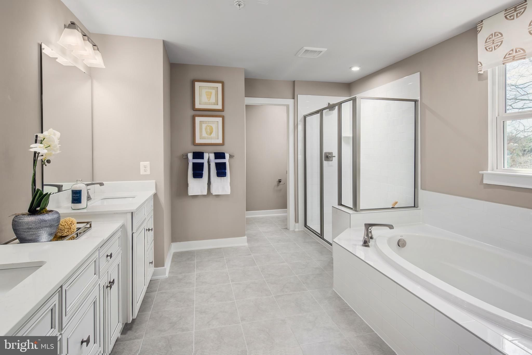 1827 Shannon Drive S. Greencastle, PA 17225