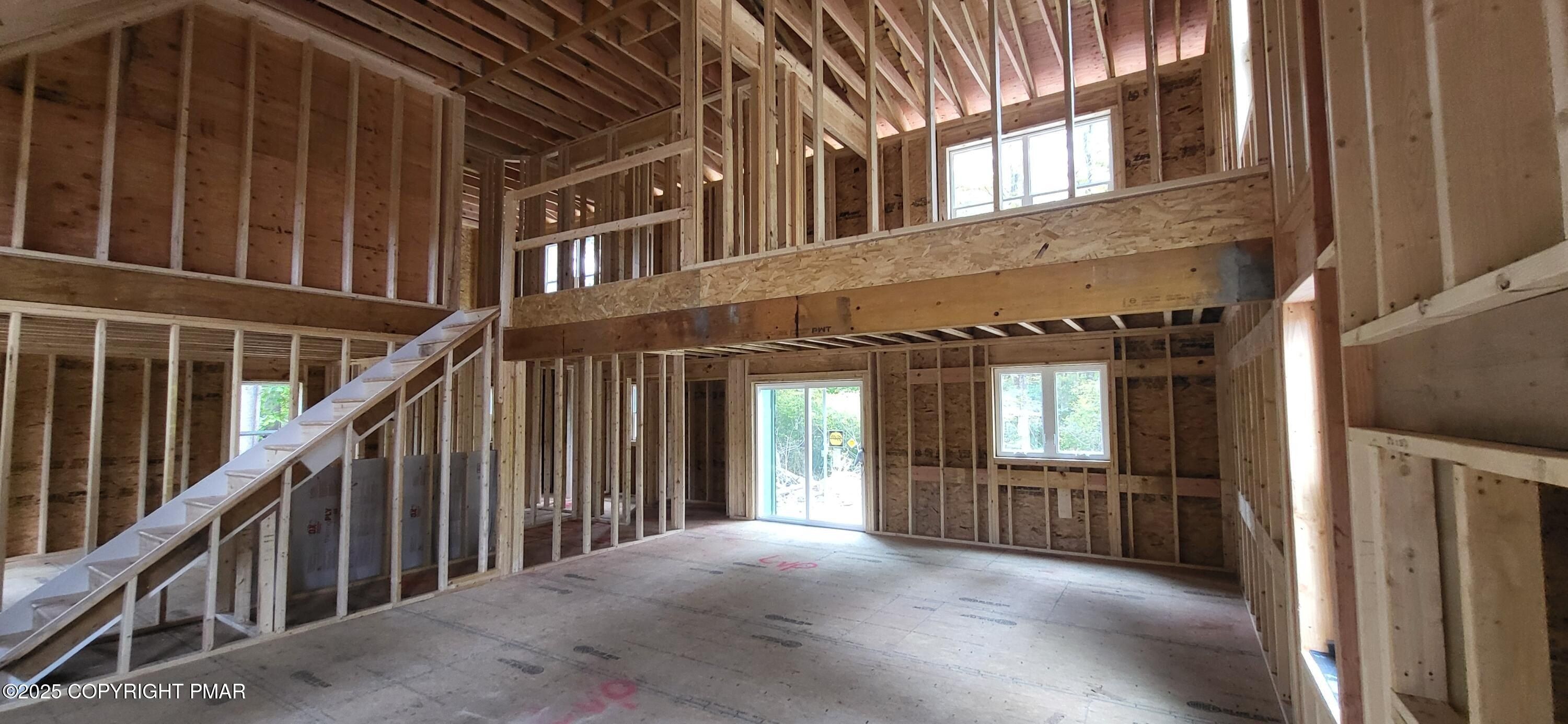 Murray Hill Rd 5. East Stroudsburg, PA 18302