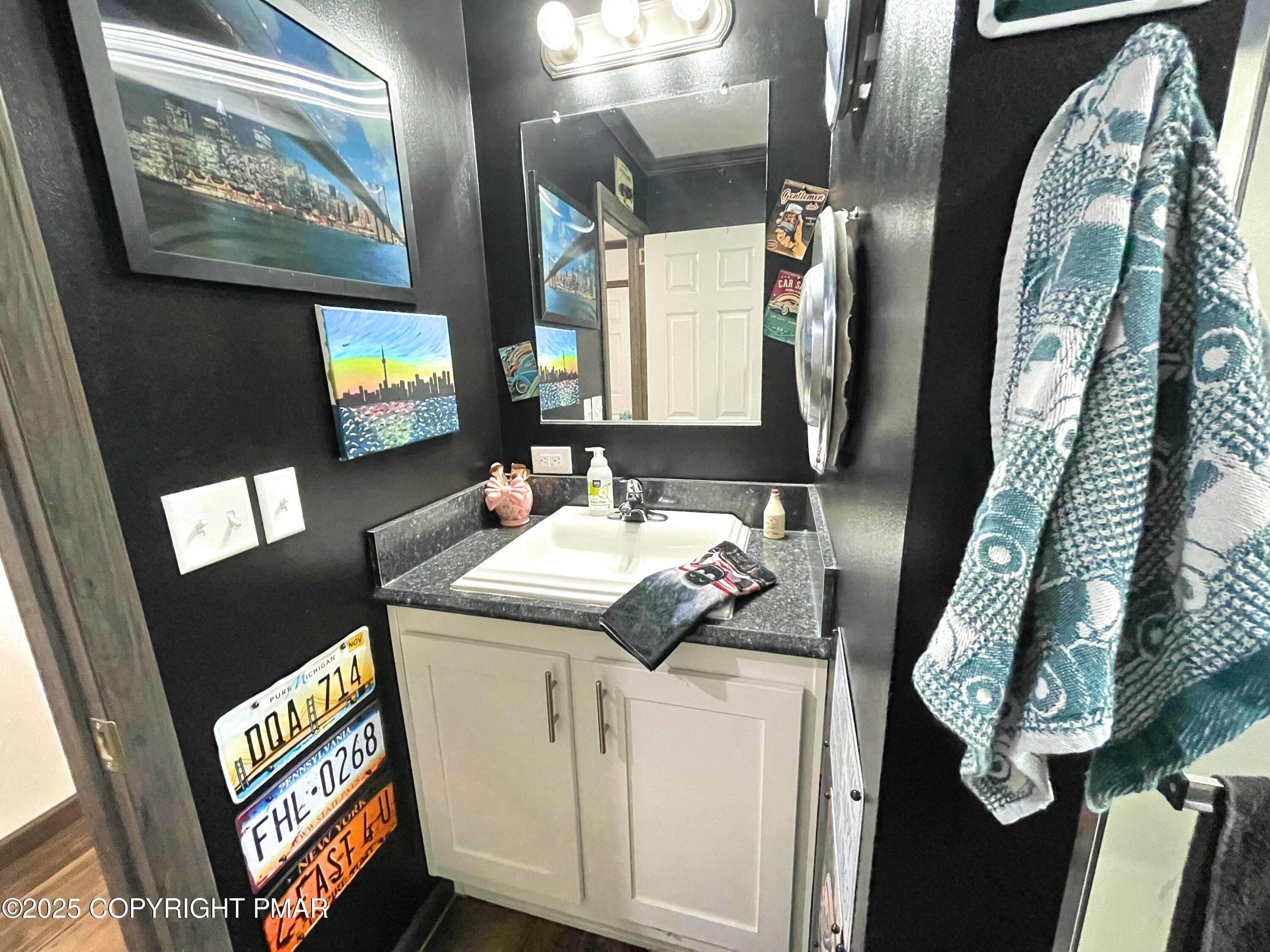 3177 Stony Run Lane. Cresco, PA 18326