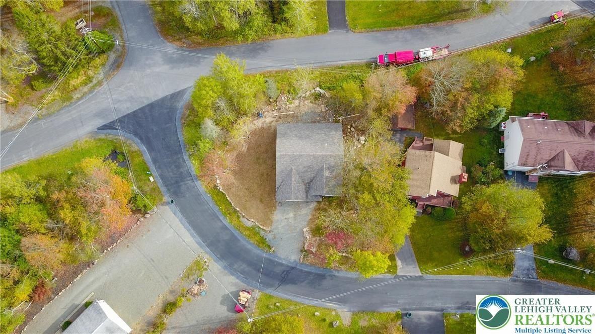 3111 Briarwood Drive Lot D311. Coolbaugh Twp, PA 18466