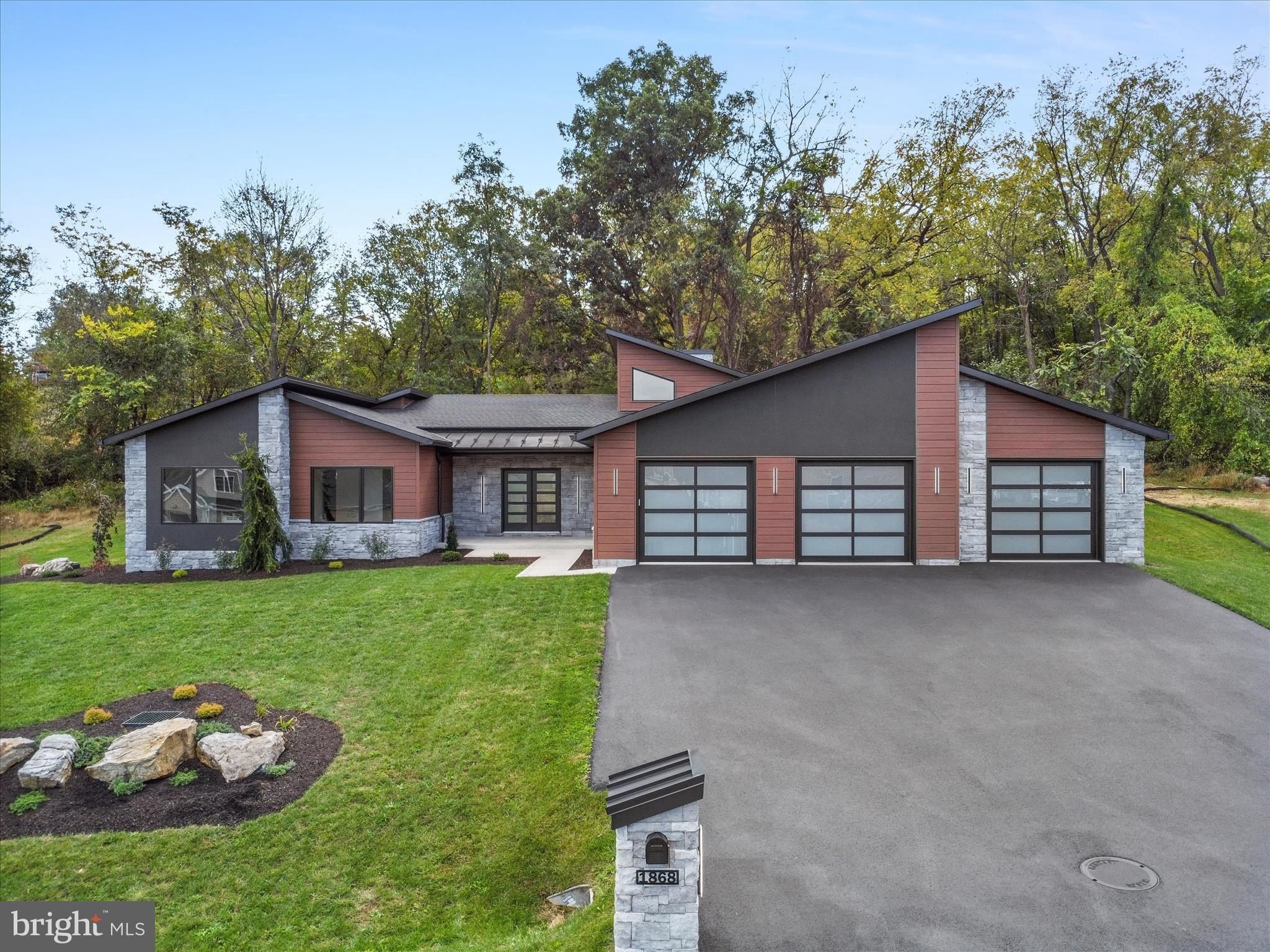 1868 Carrera Drive. Chambersburg, PA 17202