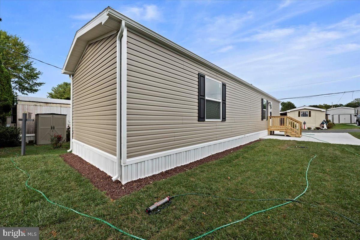 11 Woodland Lane. Mertztown, PA 19539