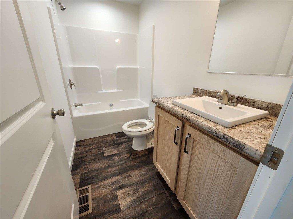 230 Kittanning St. Pittsburgh, PA 15215