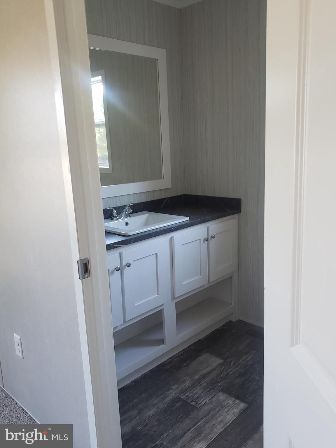 344 Apple Drive. Quakertown, PA 18951