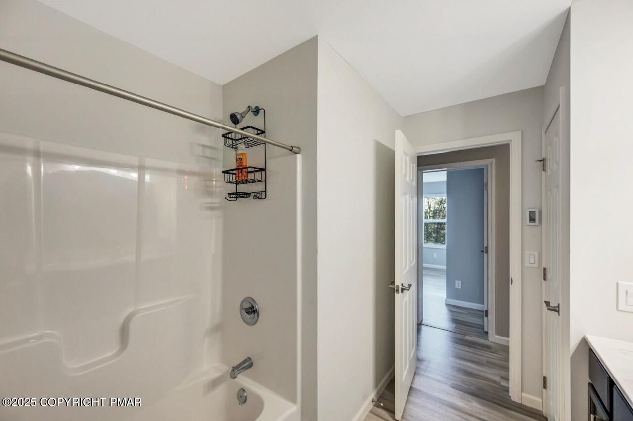 42 Skyline Drive. Covington Township, PA 18424