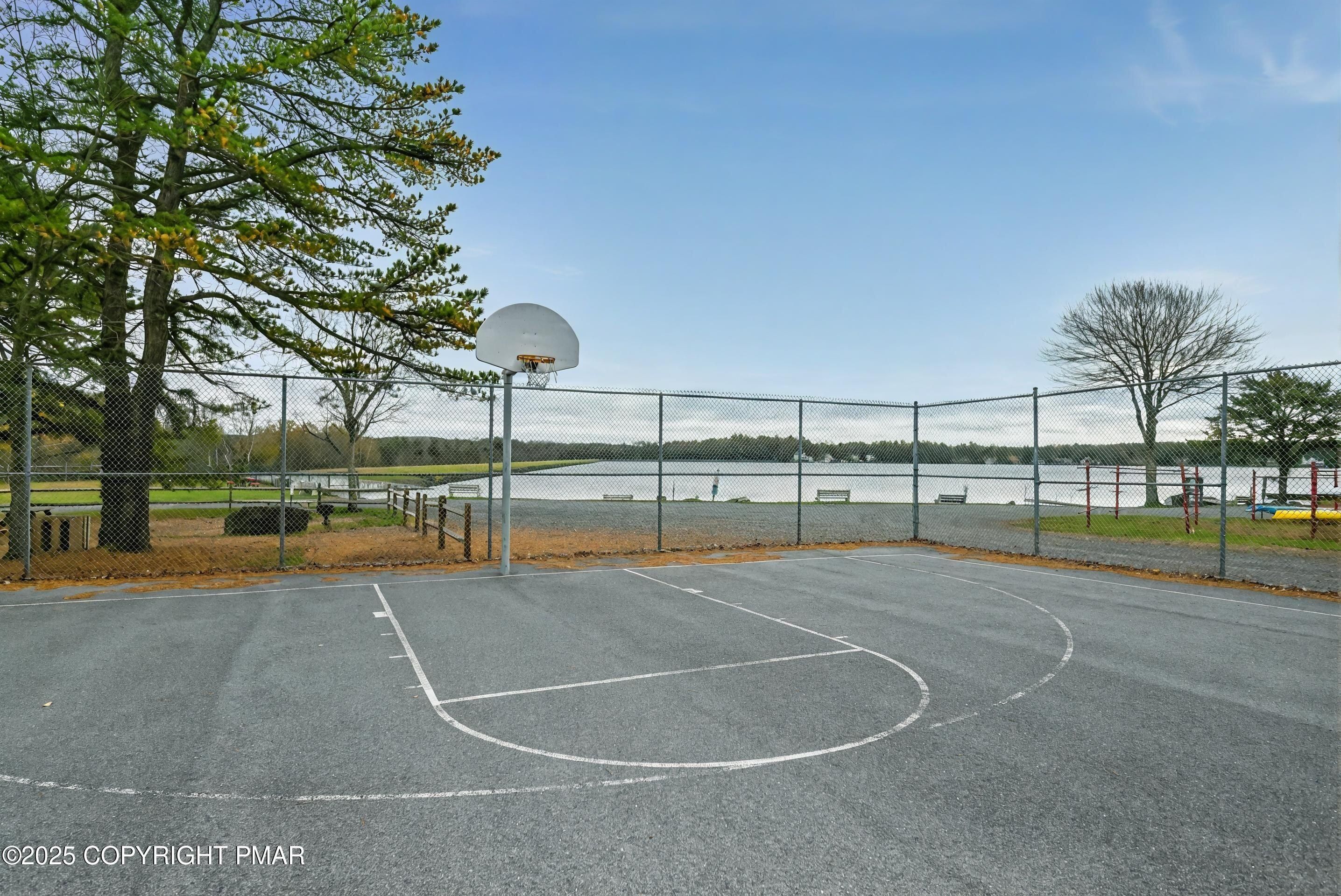 D2122 Lindbergh Circle. Albrightsville, PA 18210