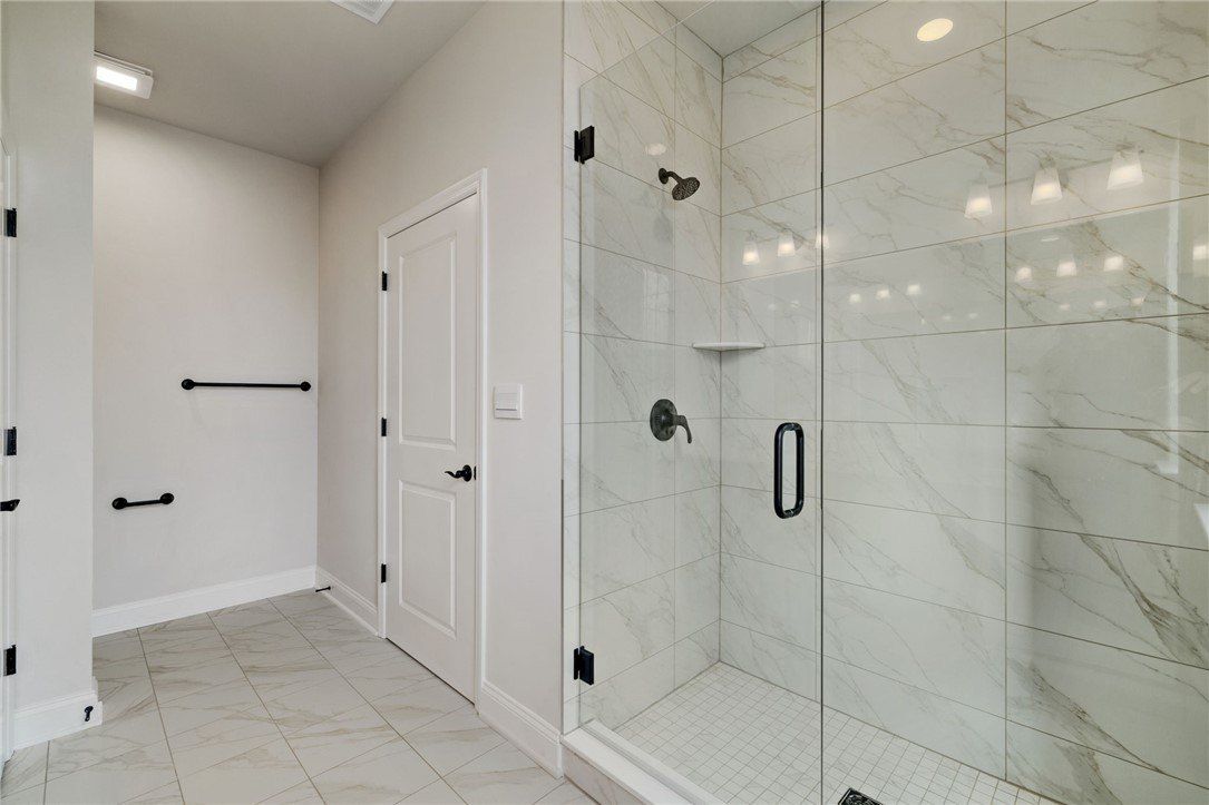 614 Valor Drive. Allison Park, PA 15101
