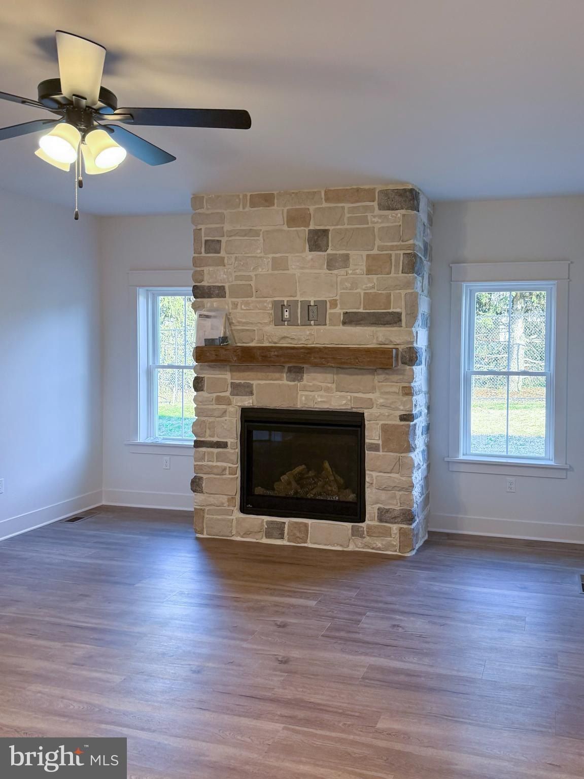 222 Parkside Place. Lancaster, PA 17602