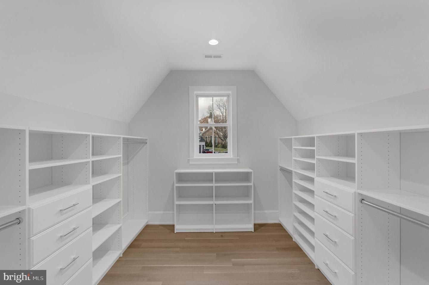 726 Sawyers Run. Blue Bell, PA 19422