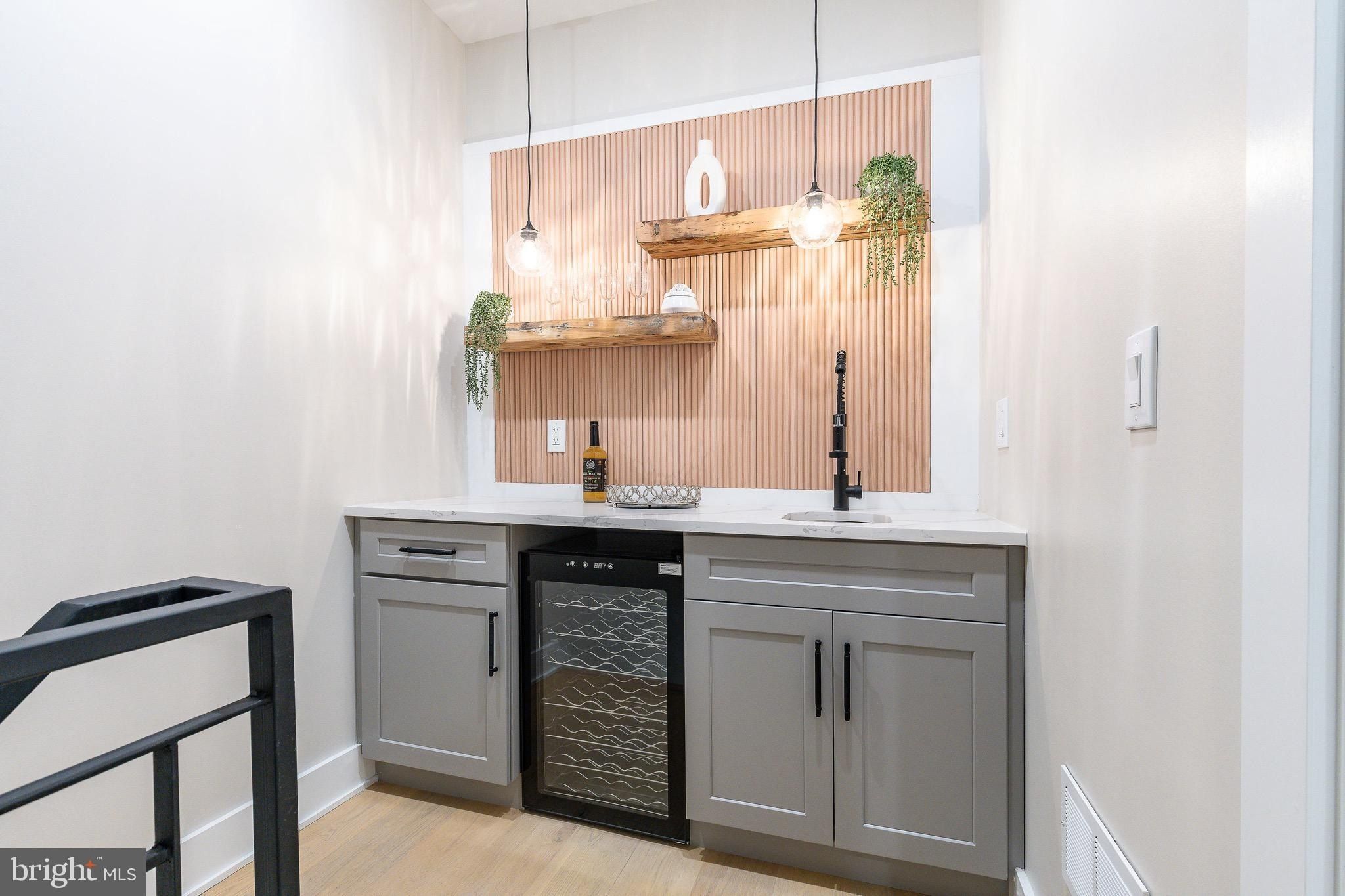 514 Manton Street. Philadelphia, PA 19147