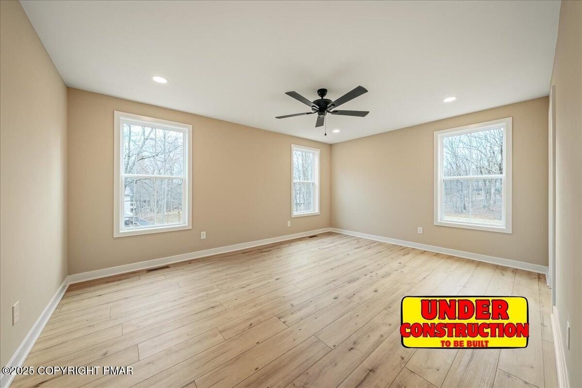 32 Sandberg Glen. Albrightsville, PA 18210