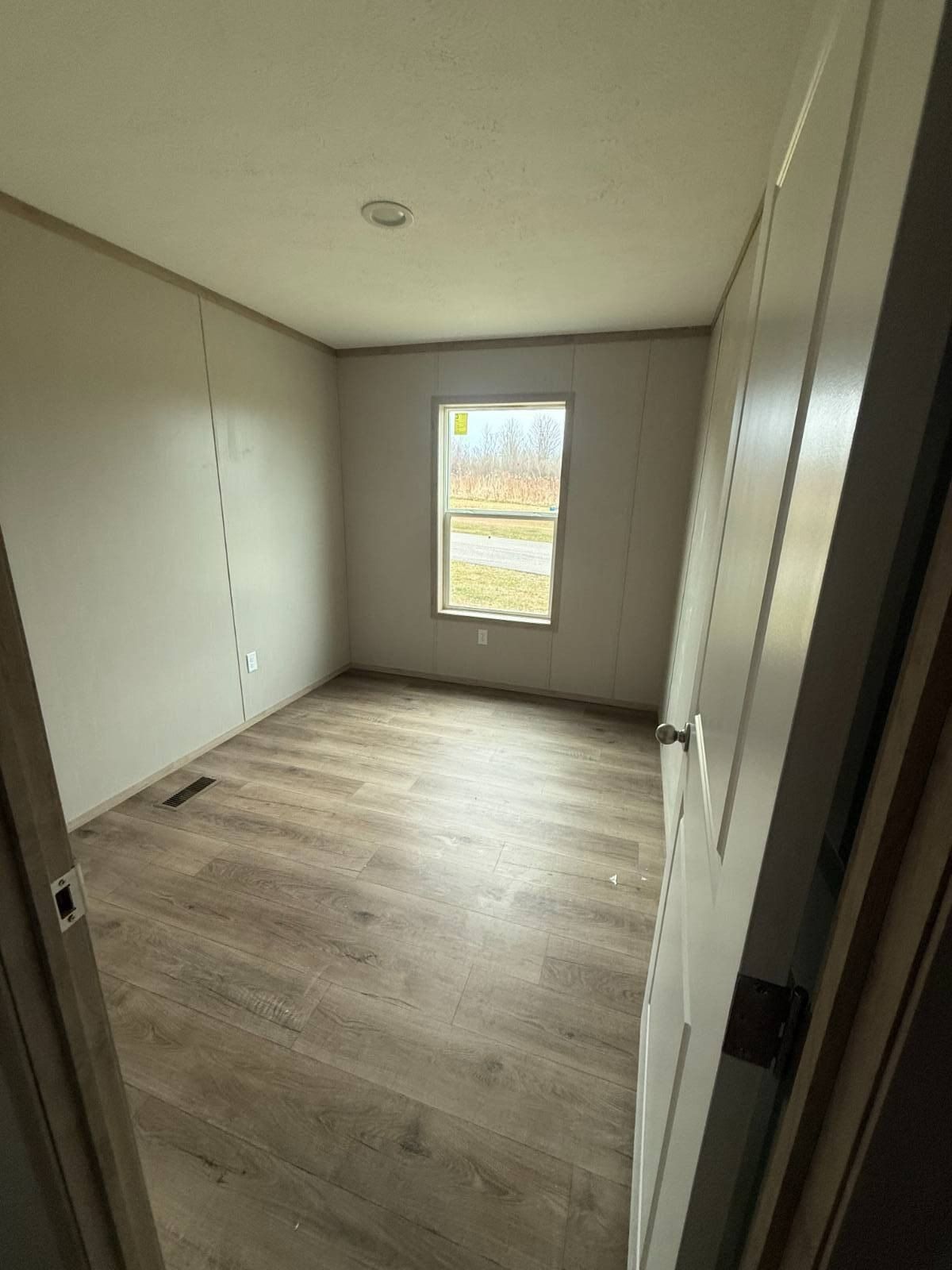 184 East Arlington. Somerset, PA 15501