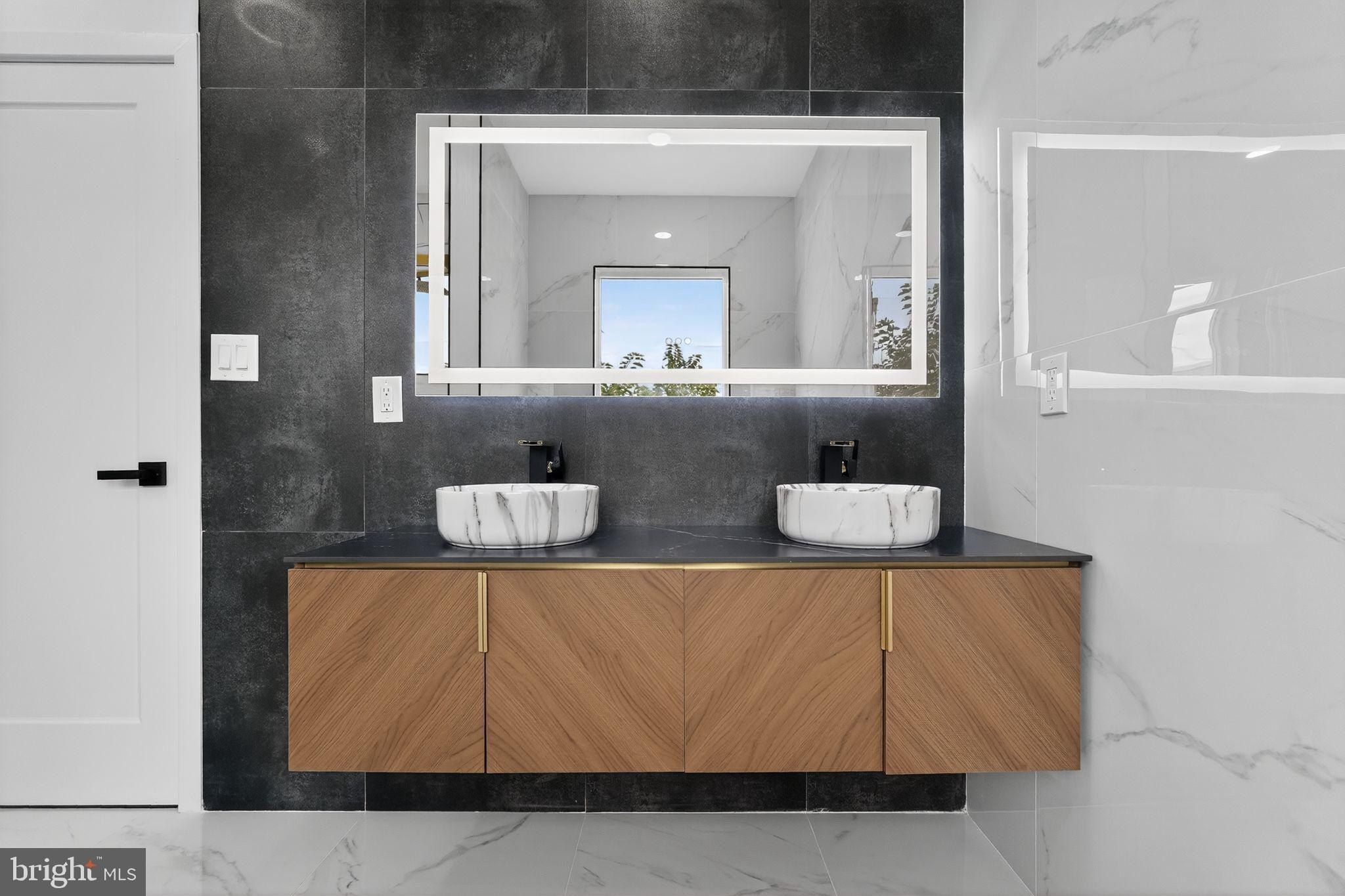 1424 S Ringgold Street. Philadelphia, PA 19146