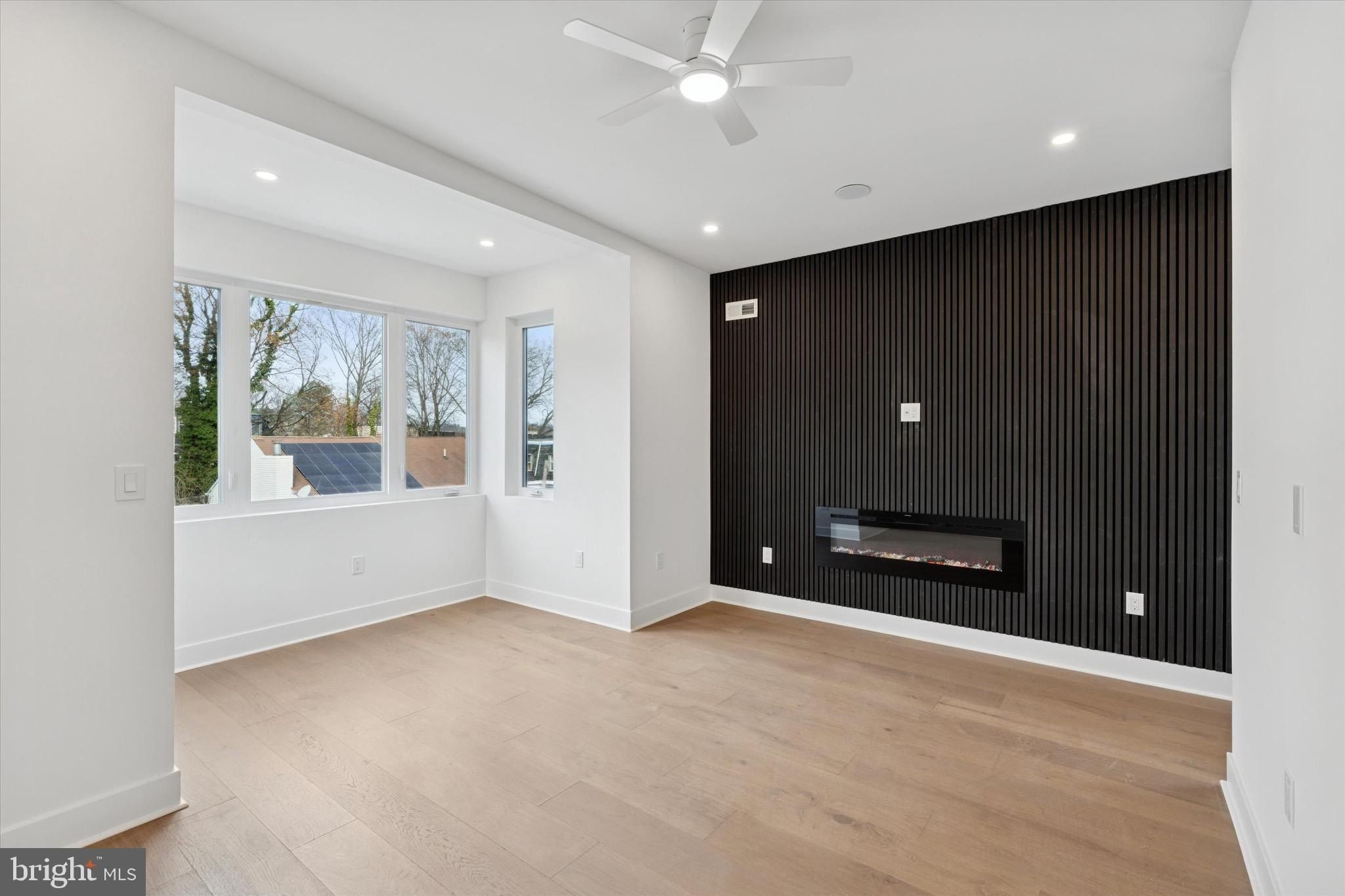 530 E Brinton Street. Philadelphia, PA 19144