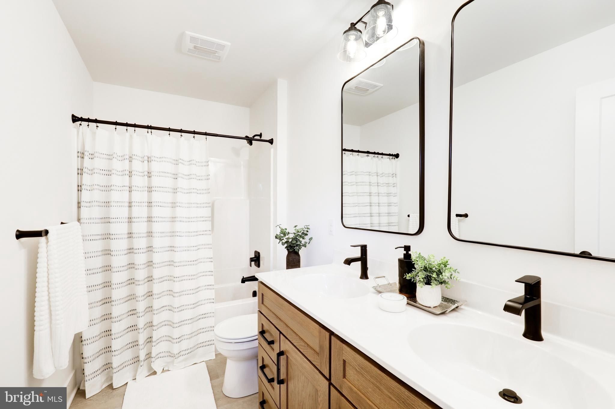 220 Parkside Place Lot 26. Lancaster, PA 17602