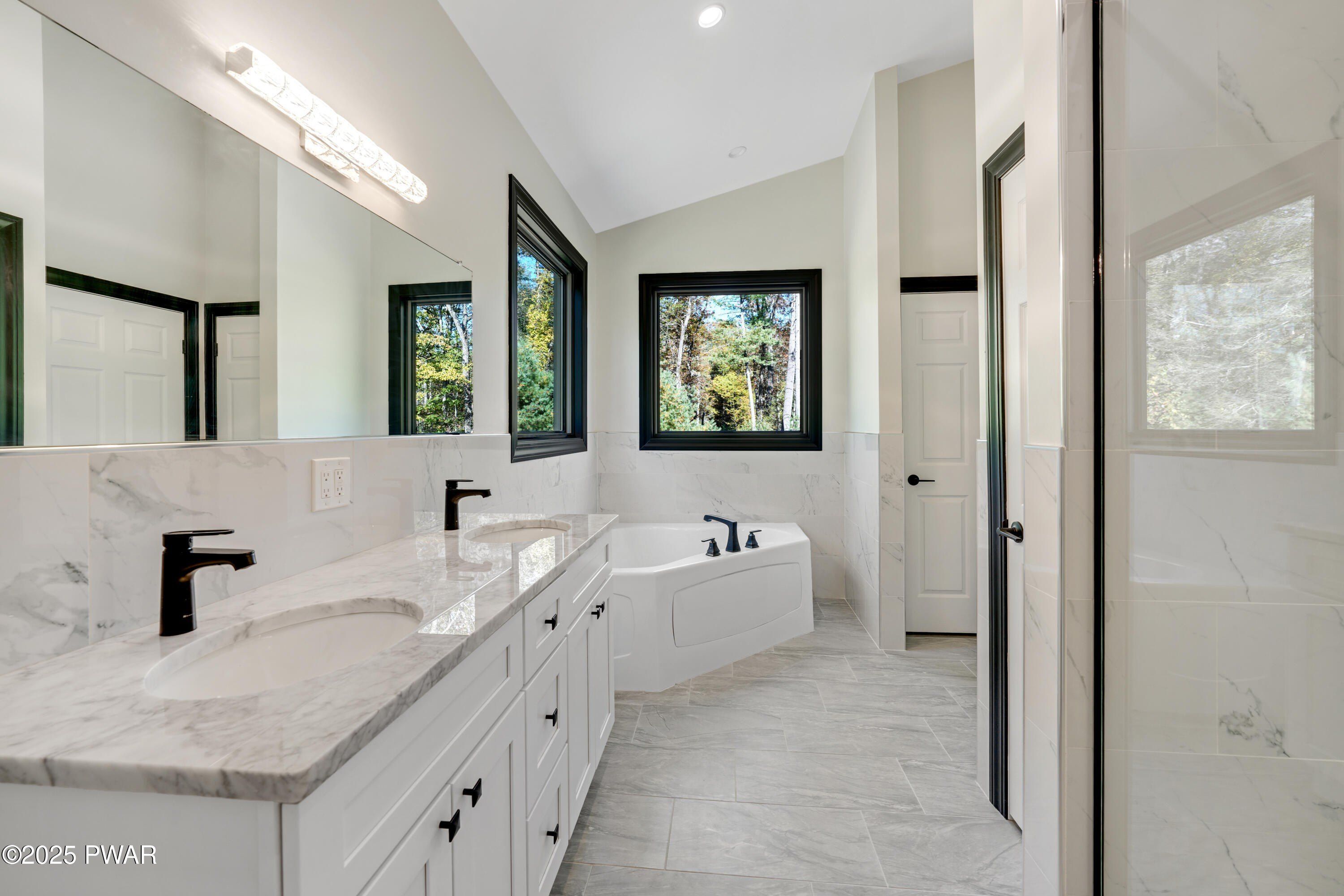 110 Shadow Lane. Milford, PA 18337