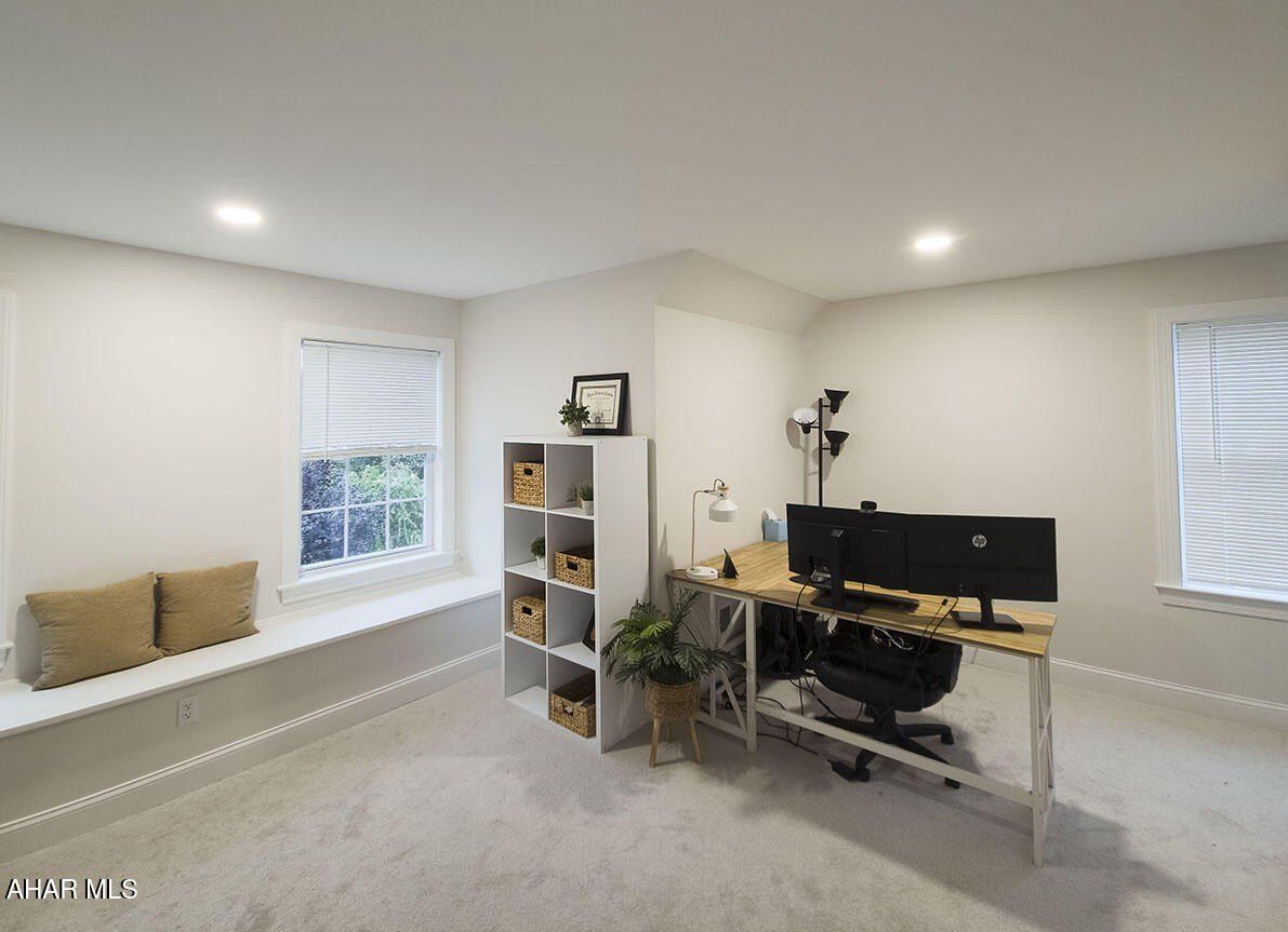 112 Fiore Lane. Hollidaysburg, PA 16648