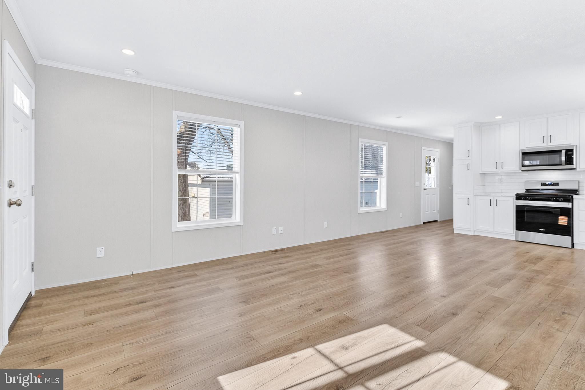 757 Nancy Lane. Lancaster, PA 17601