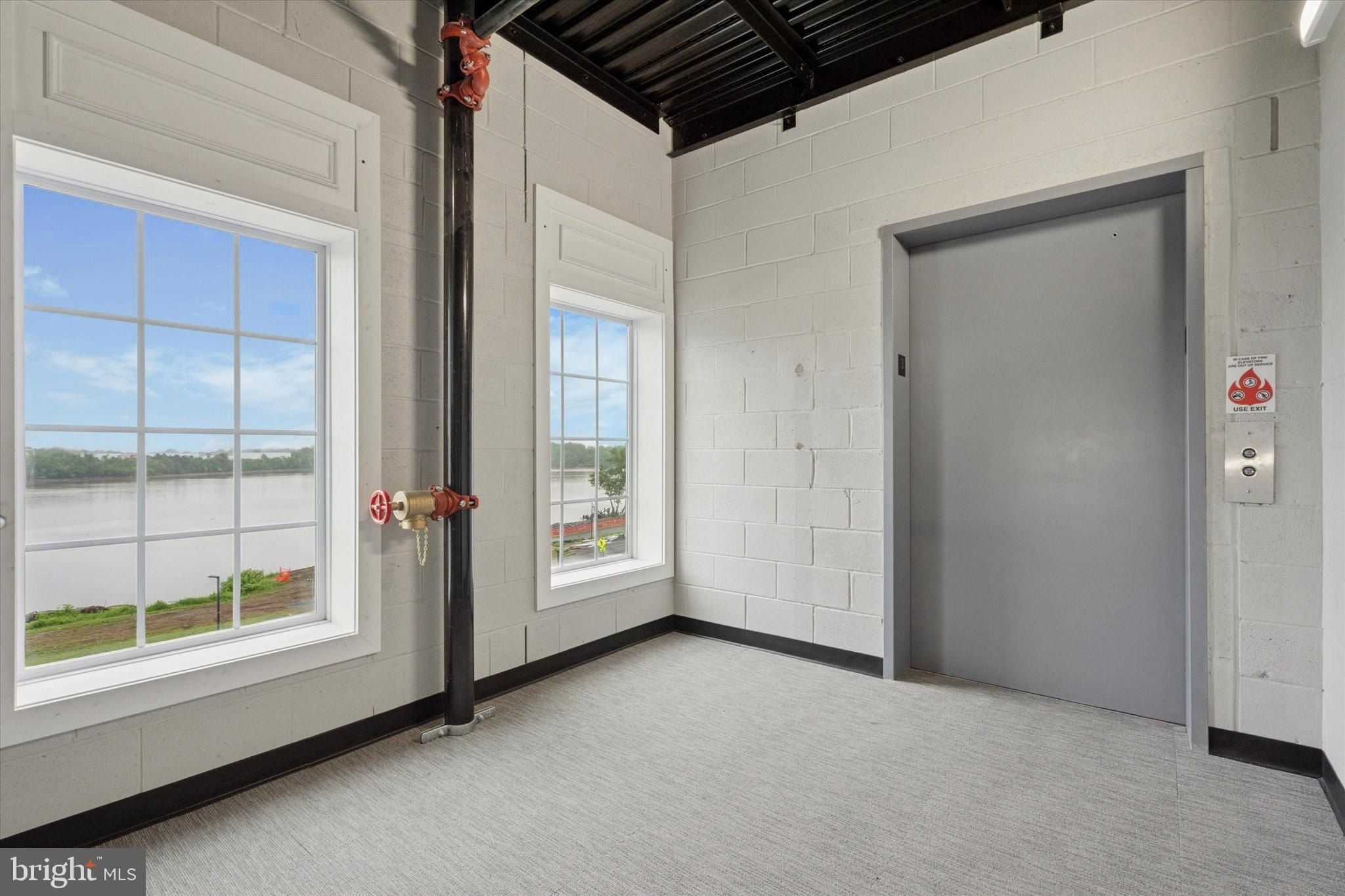 16354 River View Court. Bristol, PA 19007