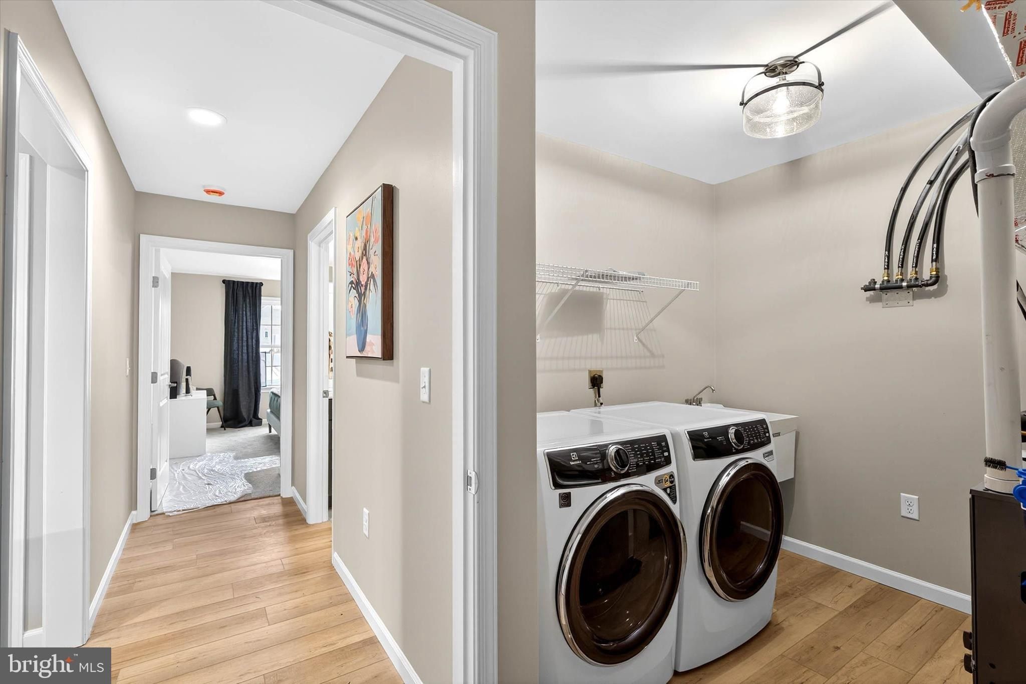 129 Hillard Field. Lancaster, PA 17603