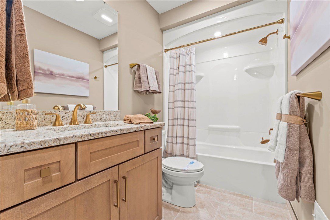 108 Anderson Station. Venetia, PA 15367