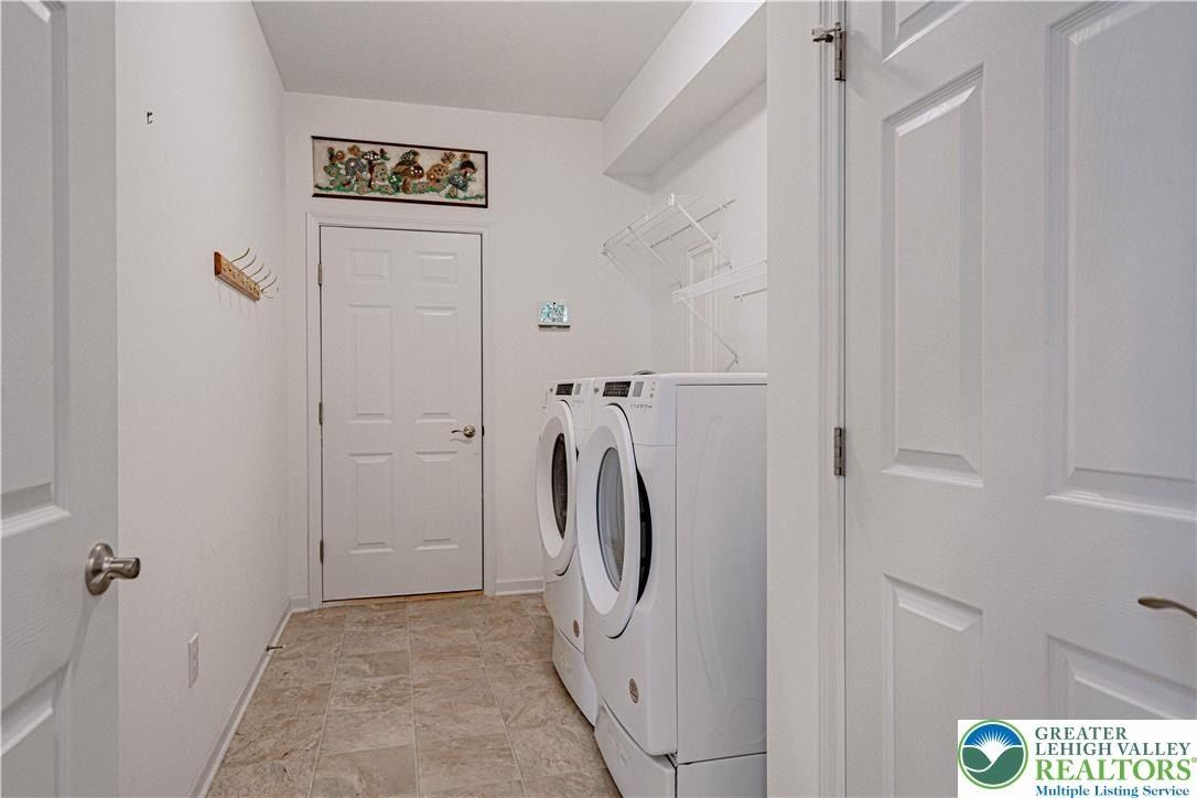 3855 Victors Way. Easton, PA 18045