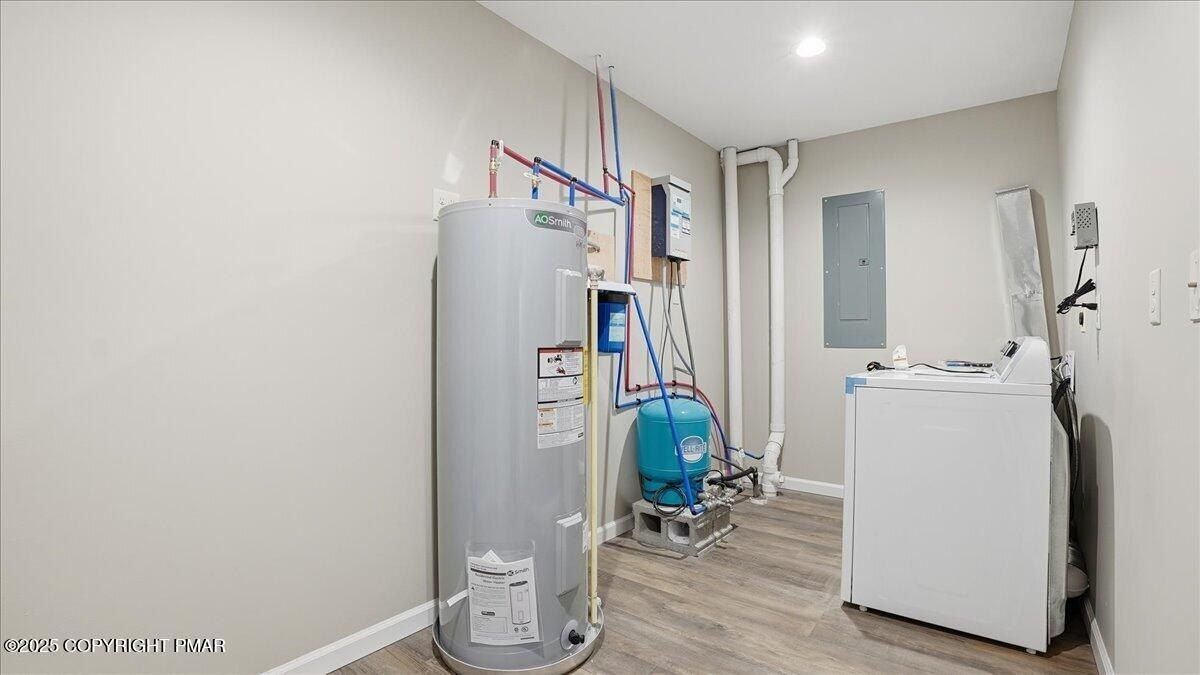 21 Wilde Glen. Albrightsville, PA 18210