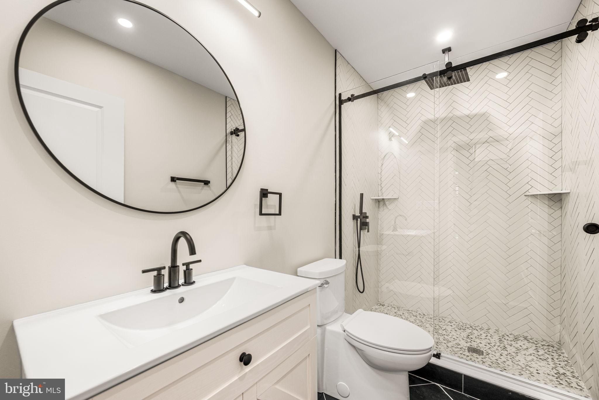 2032 Reed Street. Philadelphia, PA 19146