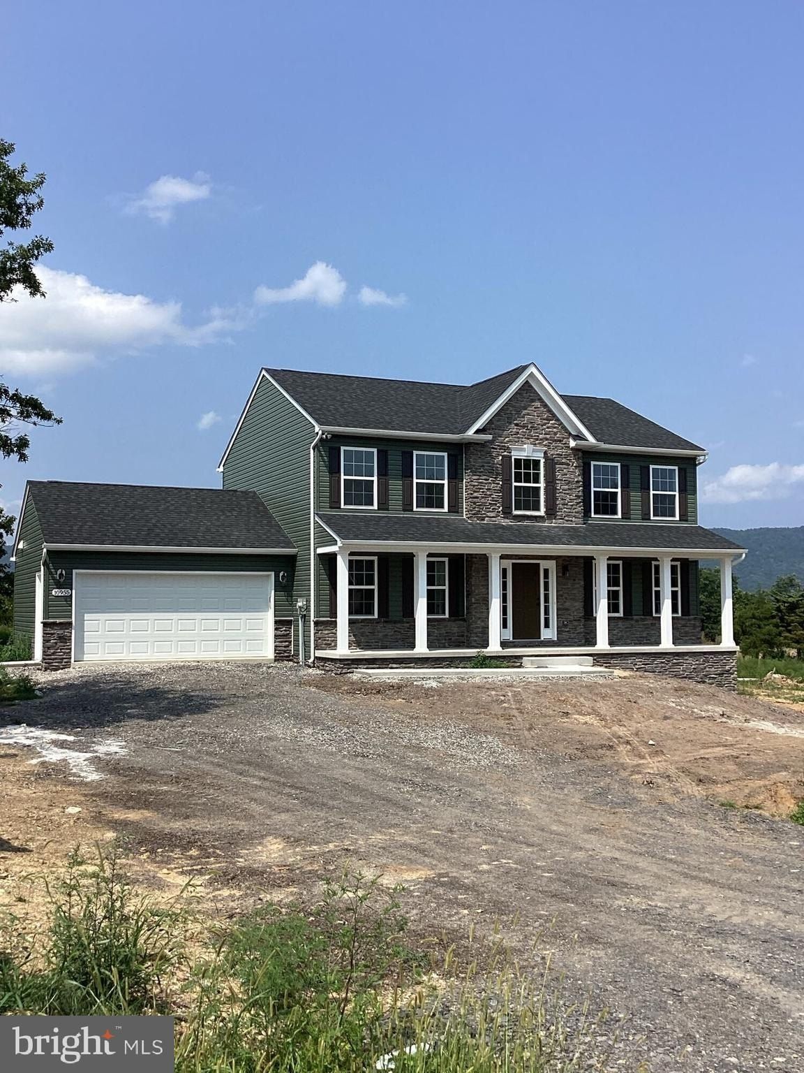 10948 Buckskin Court. Mercersburg, PA 17236