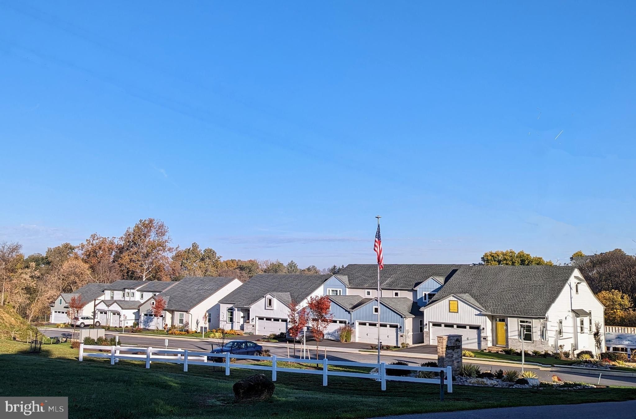 4334 Heather Lane Unit 10. Columbia, PA 17512